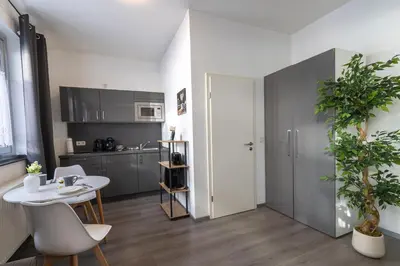 Küche/Küchenzeile in der Unterkunft StayBaran City Apartment Bochum 2