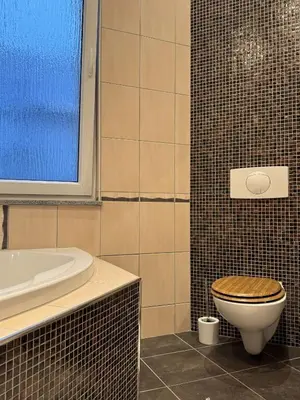 Ein Badezimmer in der Unterkunft Großes Loft in Duisburg direkt an der U79, nähe Hauptbahnhof