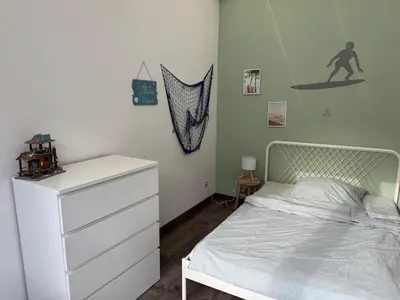 Ein Bett oder Betten in einem Zimmer der Unterkunft Großes Loft in Duisburg direkt an der U79, nähe Hauptbahnhof