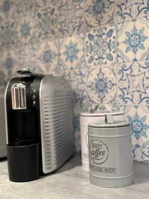 Kaffee-/Teezubehör in der Unterkunft Themenzimmer Pusteblume Nähe Hauptbahnhof