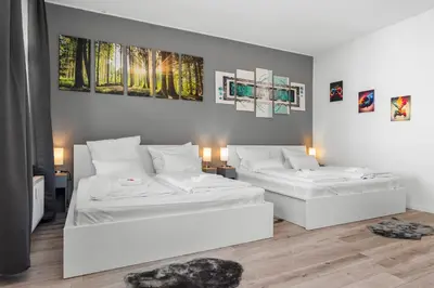 Ein Bett oder Betten in einem Zimmer der Unterkunft High-quality, Comfortable, Fully equipped, 6 Beds
