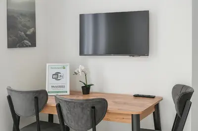 TV/Unterhaltungsangebot in der Unterkunft Livemore24 - Apartment 2 in Herten 24-7 Check-In