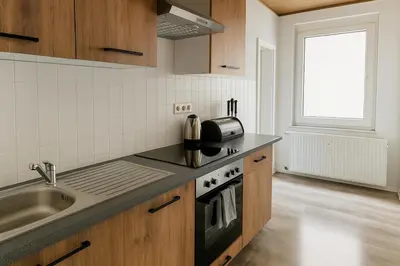 Küche/Küchenzeile in der Unterkunft Livemore24 - Apartment 3 in Herten 24-7 Check-in W-Lan