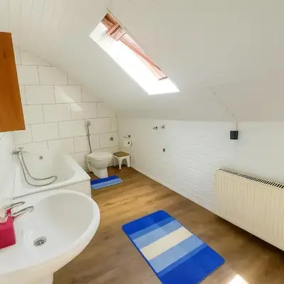 Livemore24 - Apartment 3 in Herten 24-7 Check-in W-Lan