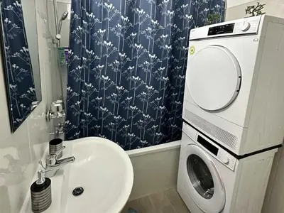 Grundriss der Unterkunft Modernes Apartment mit Balkon