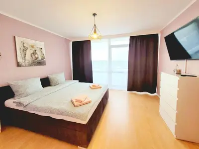 Ein Bett oder Betten in einem Zimmer der Unterkunft Wohnen auf Zeit in Mülheim an der Ruhr