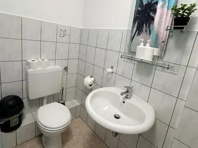Ein Badezimmer in der Unterkunft Fully equipped Apartment in Castrop-Rauxel