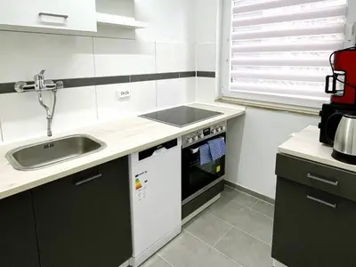 Küche/Küchenzeile in der Unterkunft Wohnung mit Balkon in Wuppertal