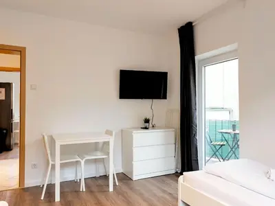 TV/Unterhaltungsangebot in der Unterkunft BudgetRoom 3 Bedroom Perfect for Teams