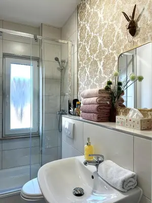 Ein Badezimmer in der Unterkunft Modernes Apartment mit Altbau Flair nähe Messe Düsseldorf