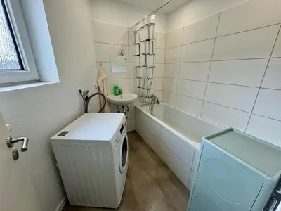 Ein Badezimmer in der Unterkunft 8P apartment in Wuppertal with balcony and view