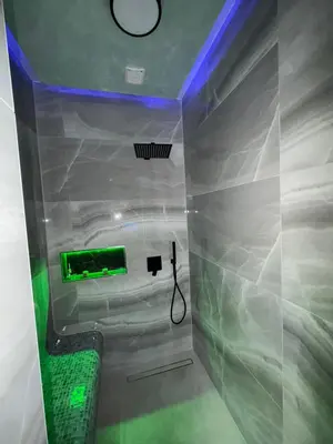 Ein Badezimmer in der Unterkunft Aura Spa Herne Premium