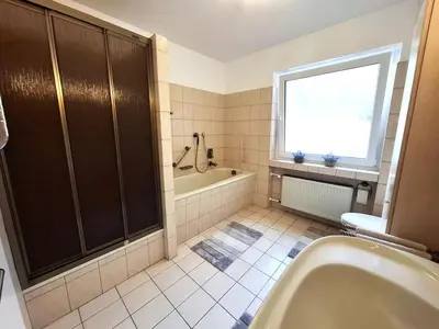 Ein Badezimmer in der Unterkunft Top Ferienwohnung Raesfeld, Schlossnähe, zentral
