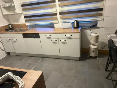 Küche/Küchenzeile in der Unterkunft Monteurzimmer Auras