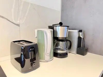 Kaffee-/Teezubehör in der Unterkunft Business Apartment City 5 Betten & Parkplatz