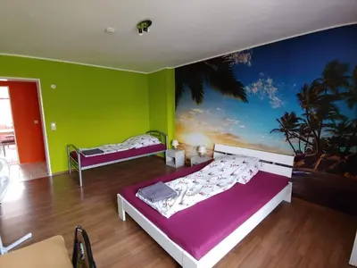 Ein Bett oder Betten in einem Zimmer der Unterkunft Duisburg Marktplatz Beeck