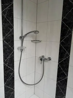 Ein Badezimmer in der Unterkunft Red Dot Apartment Bruno