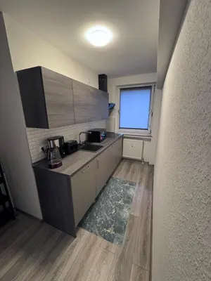 Küche/Küchenzeile in der Unterkunft Brand-New Renovated Studio Apartment