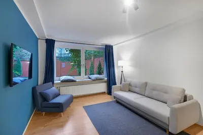 Ein Bett oder Betten in einem Zimmer der Unterkunft Apartment 70QM Düsseldorf Küche Zentral
