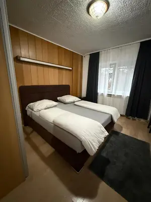 Ein Bett oder Betten in einem Zimmer der Unterkunft Günstige, zentrale und schöne Wohnung in Wuppertal