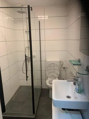 Ein Badezimmer in der Unterkunft KM APPARTS 5 Wesel