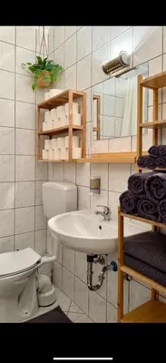 Ein Badezimmer in der Unterkunft Dachnest Gemütliche Wohnung im Herzen Düsseldorf