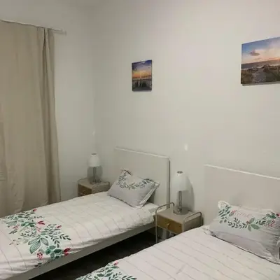 city room Düsseldorf - Messe - Airport