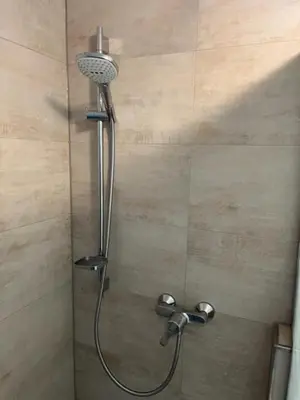 Ein Badezimmer in der Unterkunft Apartment mit eigenem Zugang