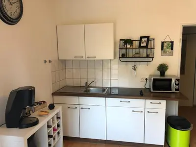 Küche/Küchenzeile in der Unterkunft 42 Apartment Wuppertal Ronsdorf for up to 5 people