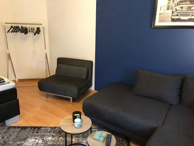 Ein Sitzbereich in der Unterkunft 42 Apartment Wuppertal Ronsdorf for up to 5 people