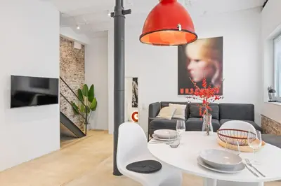 TV/Unterhaltungsangebot in der Unterkunft Luxus - Loft Traum zwischen Köln & Düsseldorf