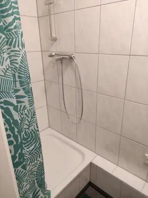 Ein Badezimmer in der Unterkunft Cozy Studio Apartment in Düsseldorf Altstadt