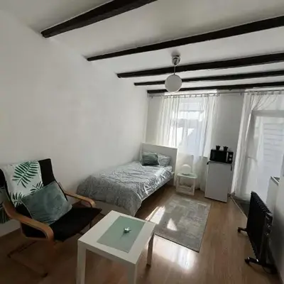 Cozy Studio Apartment in Düsseldorf Altstadt