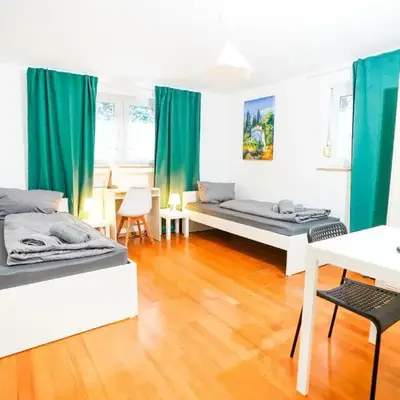 BEGE APARTMENTS TeamHome
