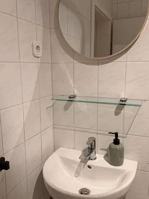 Ein Badezimmer in der Unterkunft WhiteWood-Apartment Bottrop - Near Skihalle