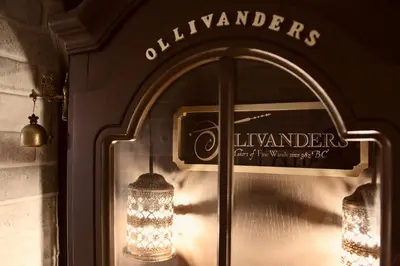 Ein Zertifikat, Auszeichnung, Logo oder anderes Dokument, das in der Unterkunft Zauberhafte Wohnung mit Hogwarts-Feeling und Terrasse ausgestellt ist