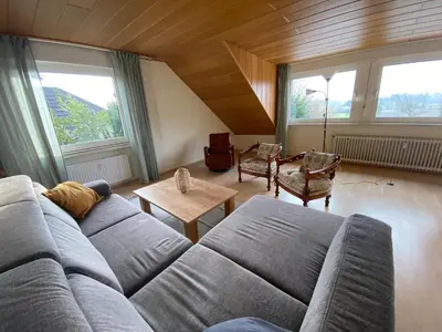 Ein Sitzbereich in der Unterkunft 3-Zimmer-Ferienwohnung