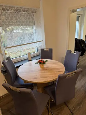 Ein Sitzbereich in der Unterkunft Monteur und Ferienhaus Herne Zentrum WLAN, Küche und Parkplatz