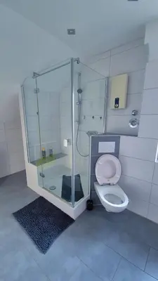 Ein Badezimmer in der Unterkunft Zentrale Wohnung mit Wohnküche für bis 6 Gäste