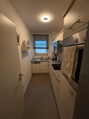 Küche/Küchenzeile in der Unterkunft Komfortable Ferienwohnung Auf dem Höchsten in Dortmund Süd