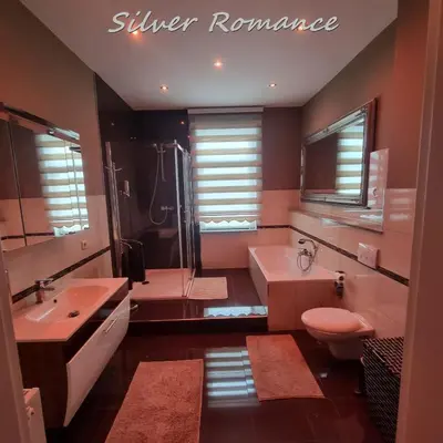 Ein Badezimmer in der Unterkunft Romantikapartment Silver Romance