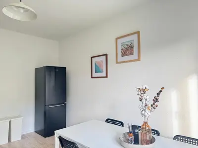 Küche/Küchenzeile in der Unterkunft Socha Apartments- Monteurwohnung in Mettmann