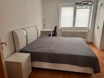 Ein Bett oder Betten in einem Zimmer der Unterkunft Apartment near the city center