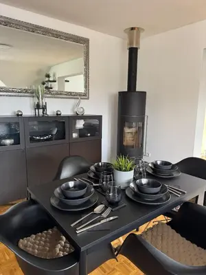 Küche/Küchenzeile in der Unterkunft Juwel im POTT-Zentral-100 qm-Stellplatz-Balkon-Kamin