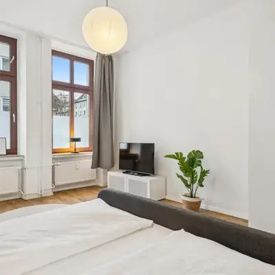 Altbau Traum nah an Ddorf& Köln