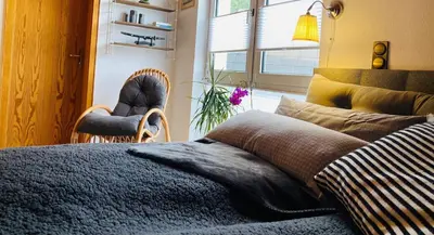 Ein Sitzbereich in der Unterkunft LOEH38 Apartment Schalksmühle