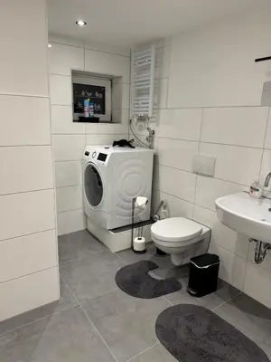 Ein Badezimmer in der Unterkunft LMB stays