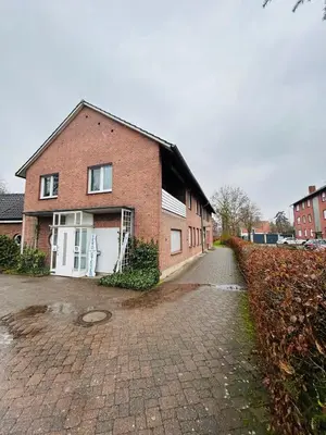 Das Gebäude in dem sich die Ferienwohnung befindet