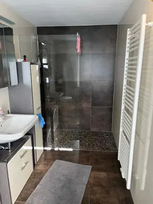 Ein Badezimmer in der Unterkunft Am Stadtwald Bissingheim