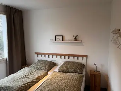 Ein Bett oder Betten in einem Zimmer der Unterkunft 2-Raum-Appartment Nähe alte Maschienenhalle GUT Solingen, gute Anbindung ÖPNV